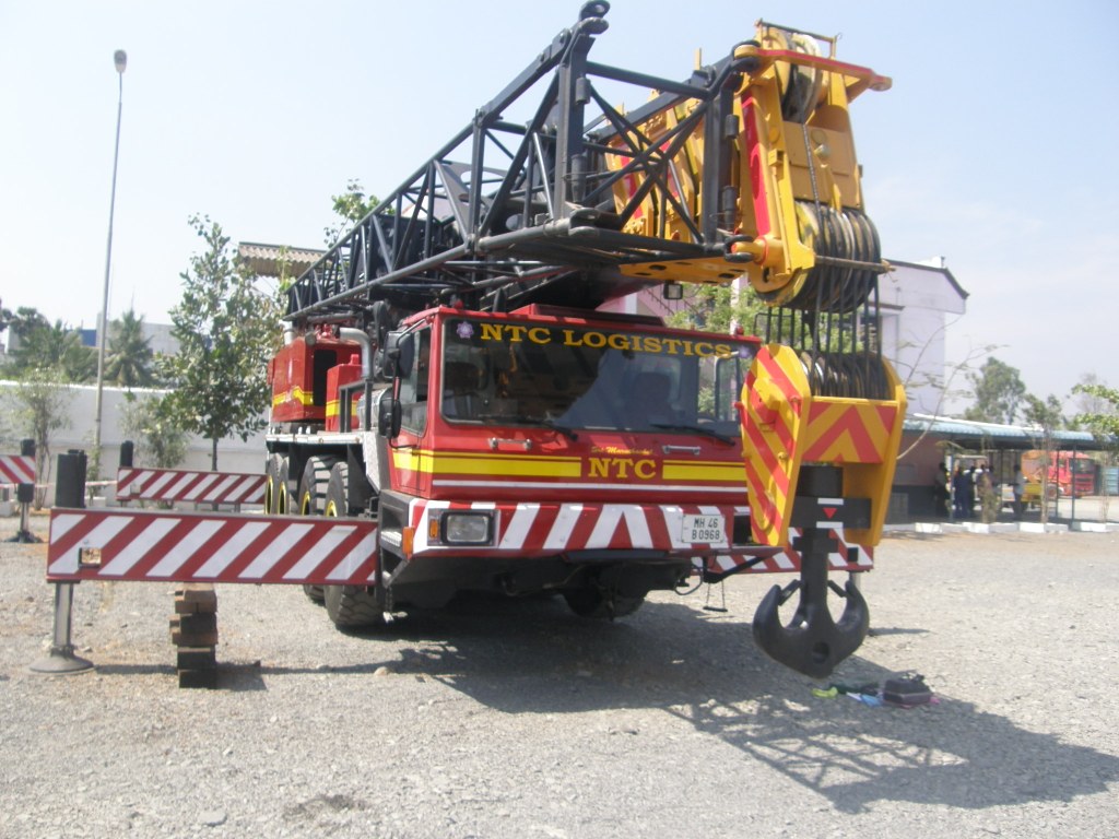 crane image