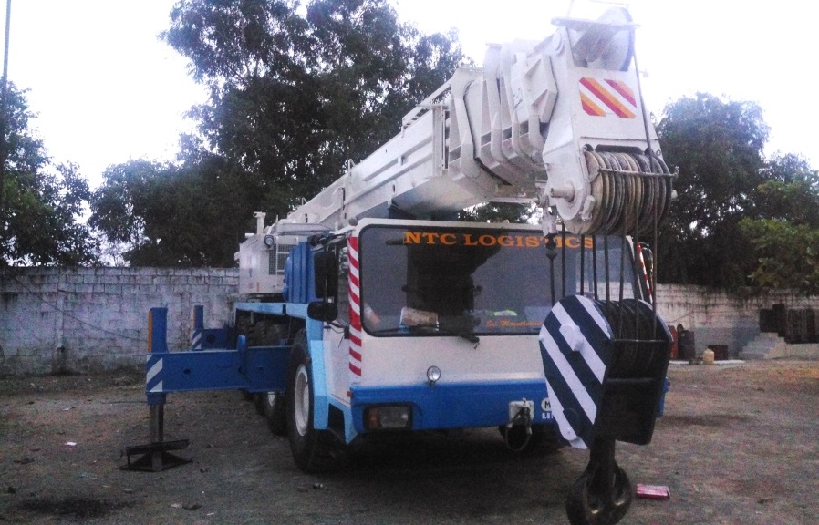 crane image