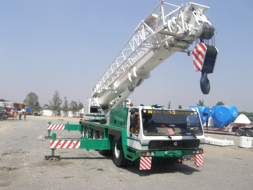 crane image